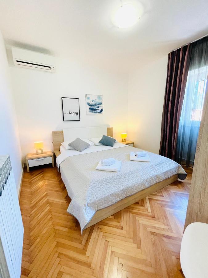 Apartments Nona 풀라 외부 사진