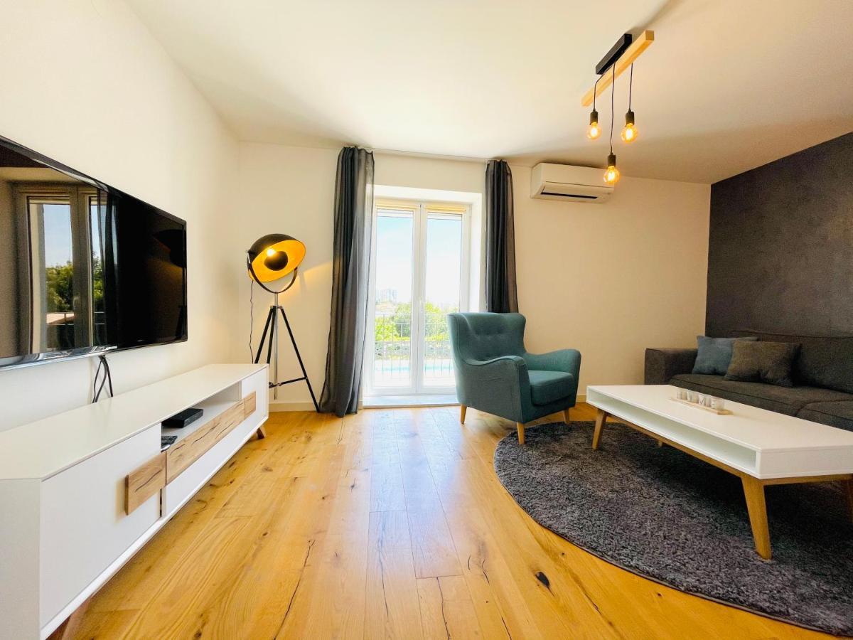 Apartments Nona 풀라 외부 사진